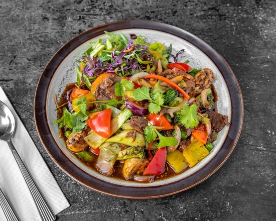 SHAKING BEEF HOT PLATE