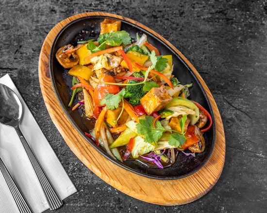  Garlic Prik Thai Hot Plate