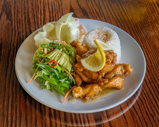 HONEY  LEMON CHICKEN