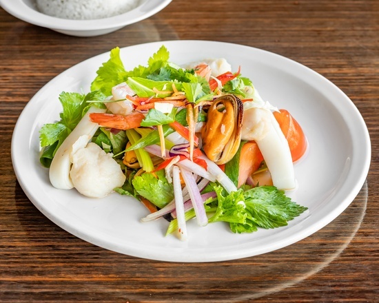 SEAFOOD SALAD