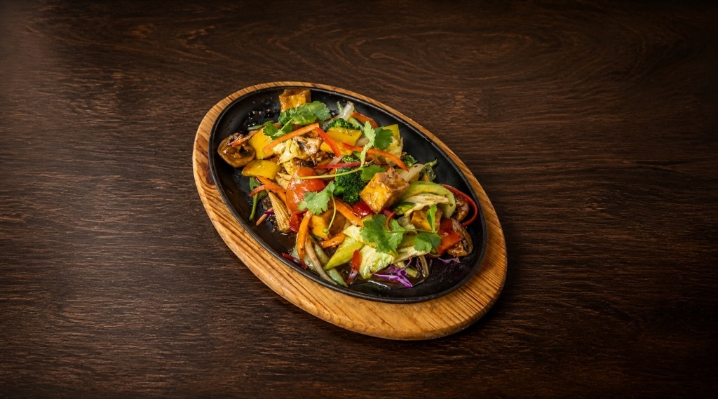  Garlic Prik Thai Hot Plate