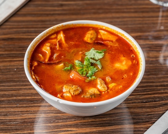 TOM YUM